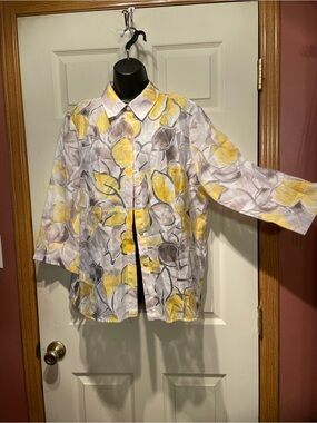 Alfred Dunner Yellow and Gray Floral Button-Down Shirt